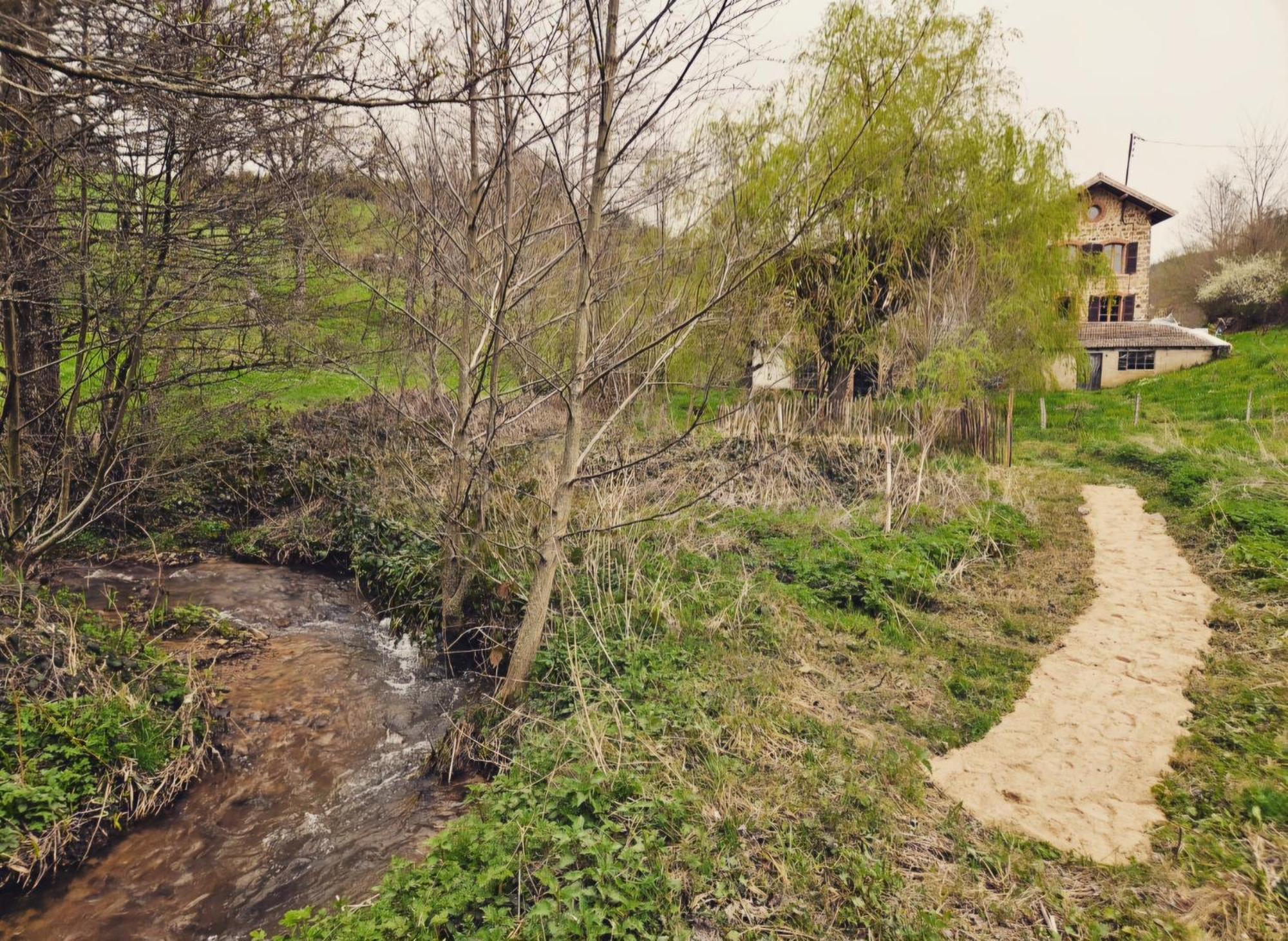 La Fabrique Du Roncon Villa Saint-Bonnet-le-Troncy Exterior photo